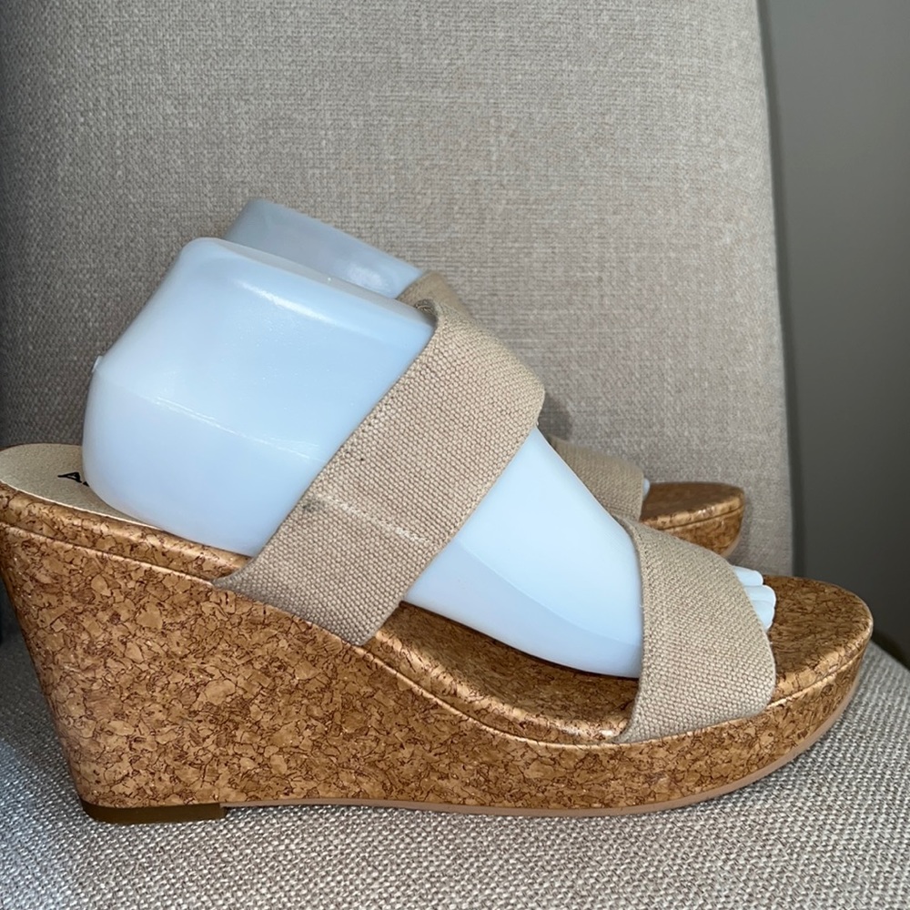 Abound Shoes